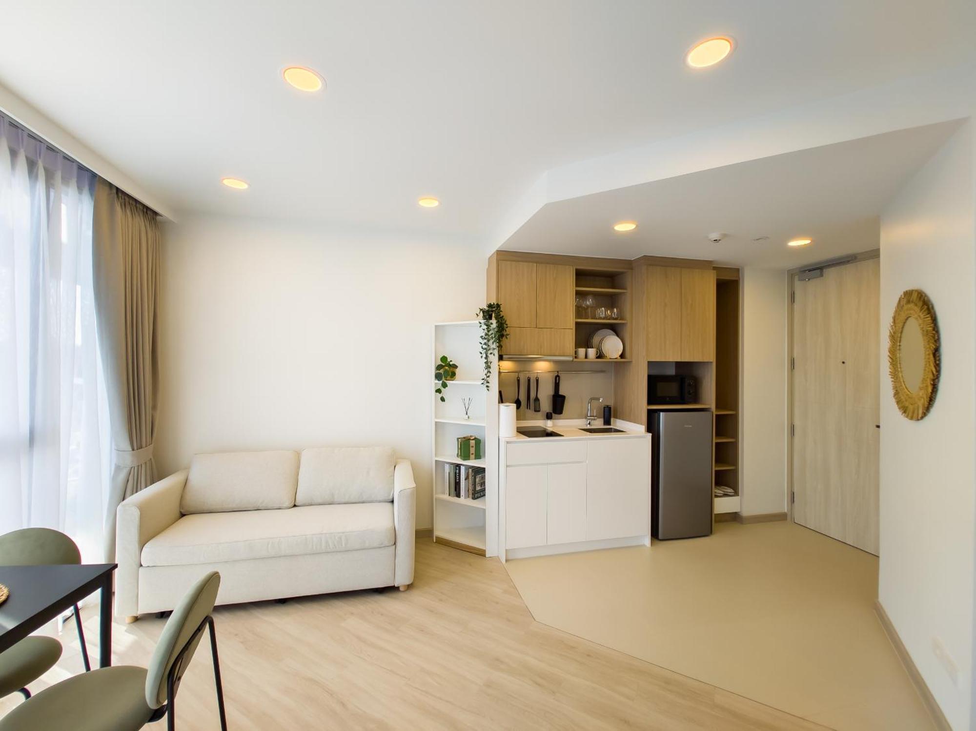Skypark Laguna Apartments Bangtao Pantai Bang Tao Bagian luar foto