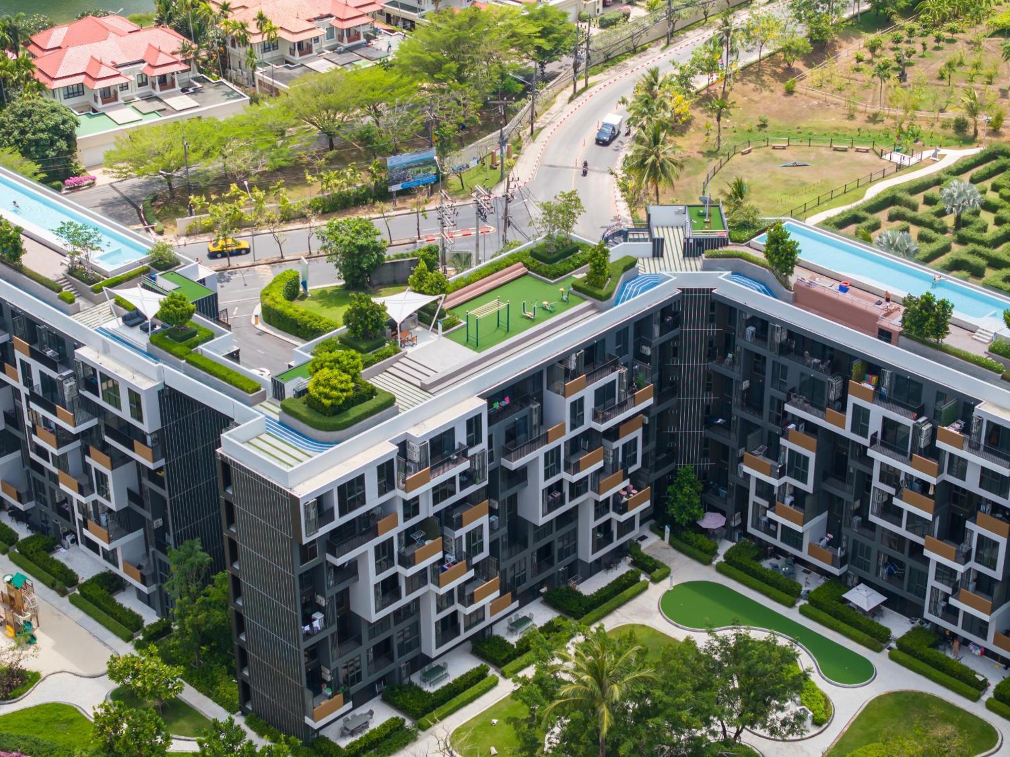 Skypark Laguna Apartments Bangtao Pantai Bang Tao Bagian luar foto