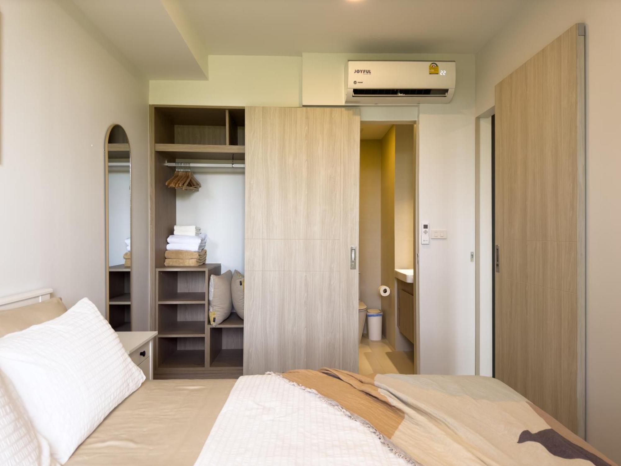 Skypark Laguna Apartments Bangtao Pantai Bang Tao Bagian luar foto
